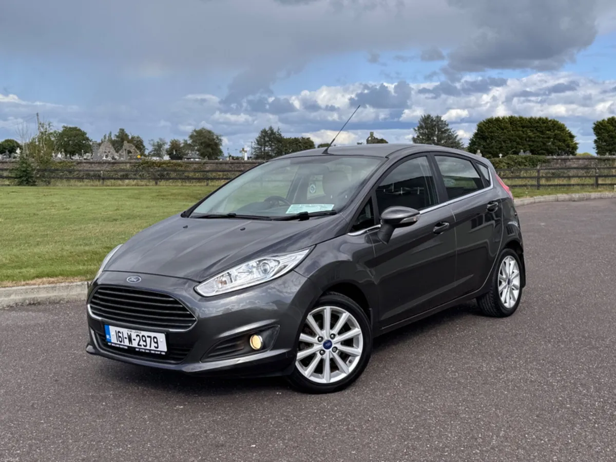 Ford Fiesta MCA TITANIUM 1.25 82PS M5 5 5DR 4DR - Image 5
