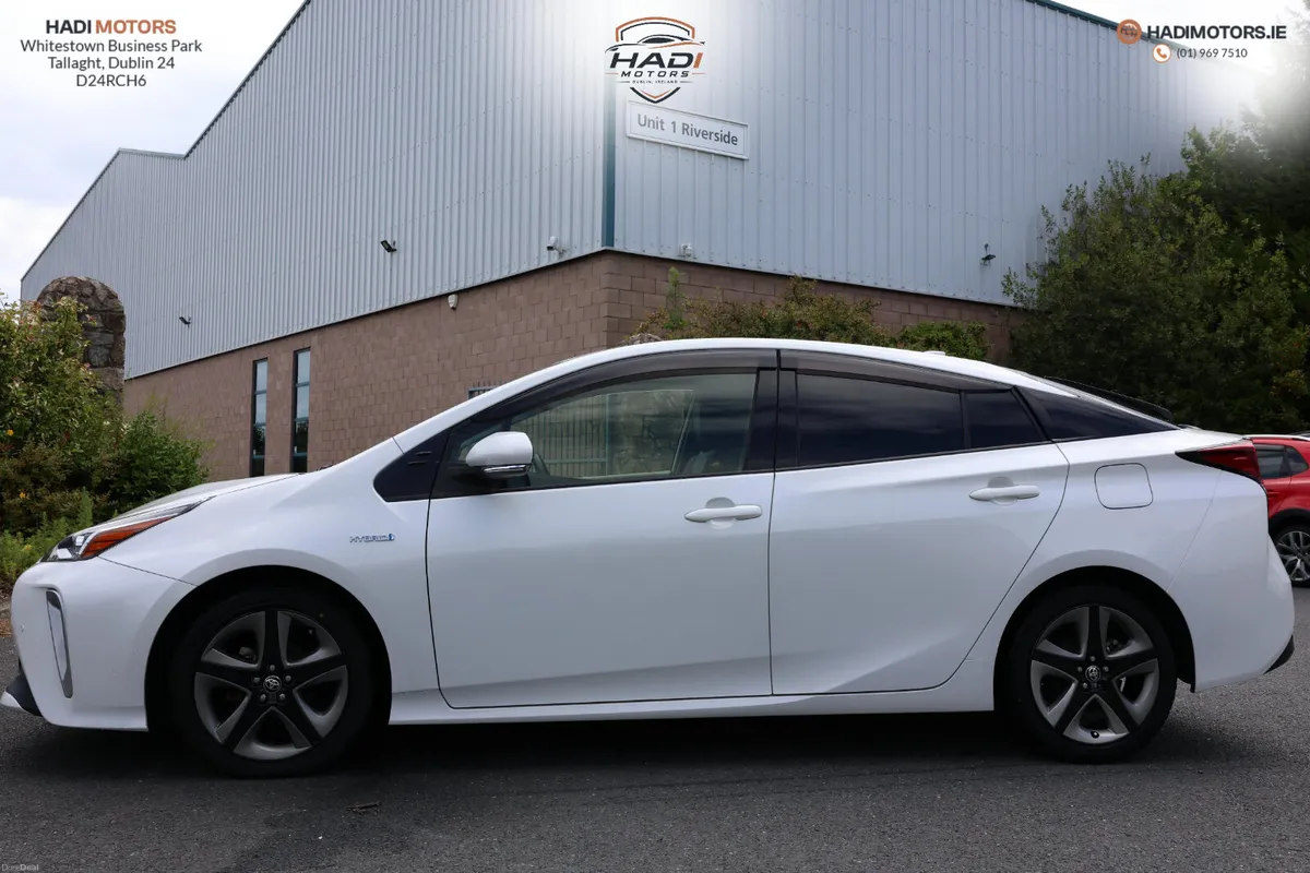 Toyota Prius 1.8 Hybrid 2019 - Image 5