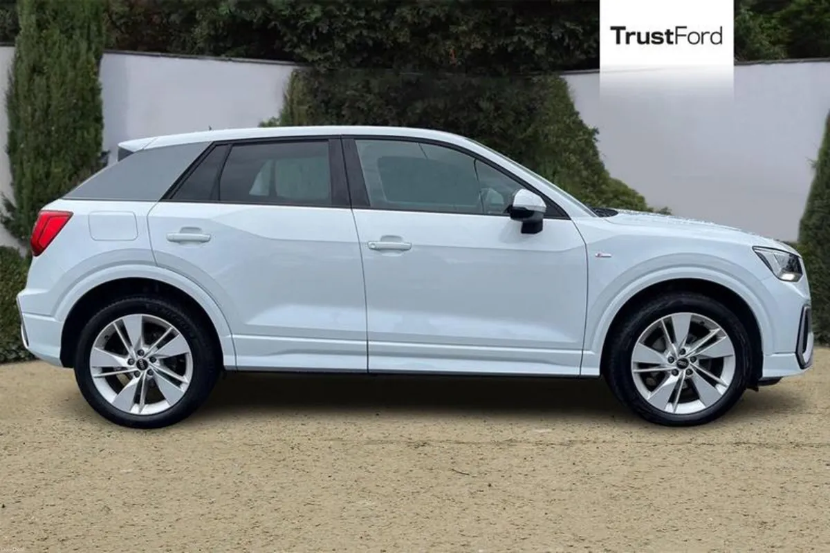 Audi Q2 1.5 TFSI CoD 35 S line SUV 5dr - Image 3