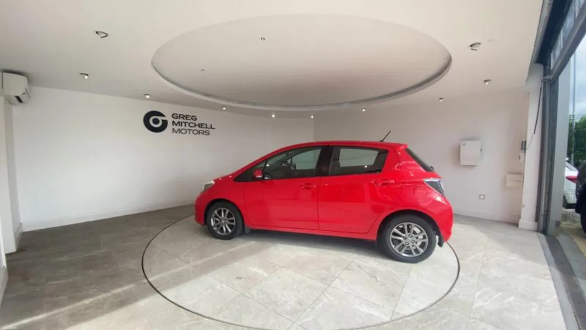 Toyota Yaris 1.33 VVT-i Icon+ 5dr - Image 5