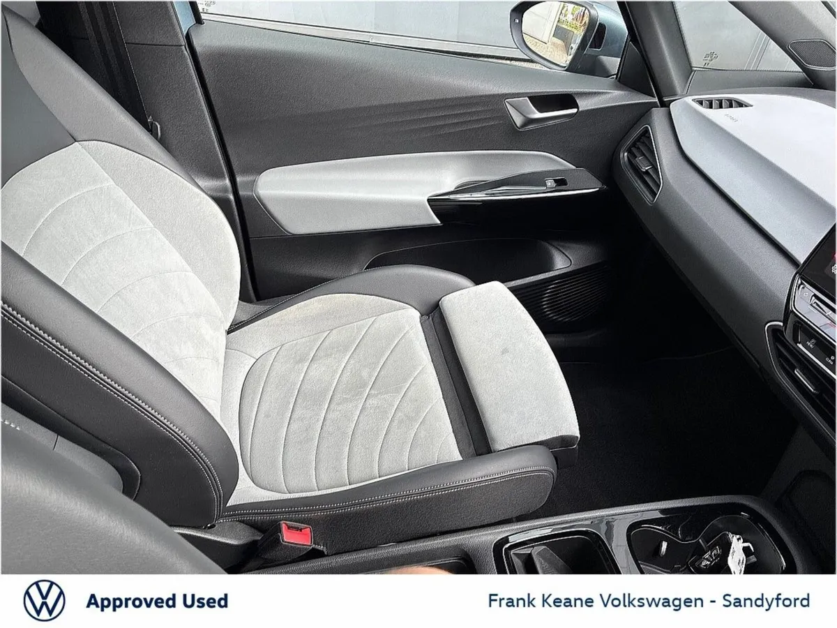 Volkswagen ID.3 Tour 204HP 77kWh @Frank Keane Volk - Image 6