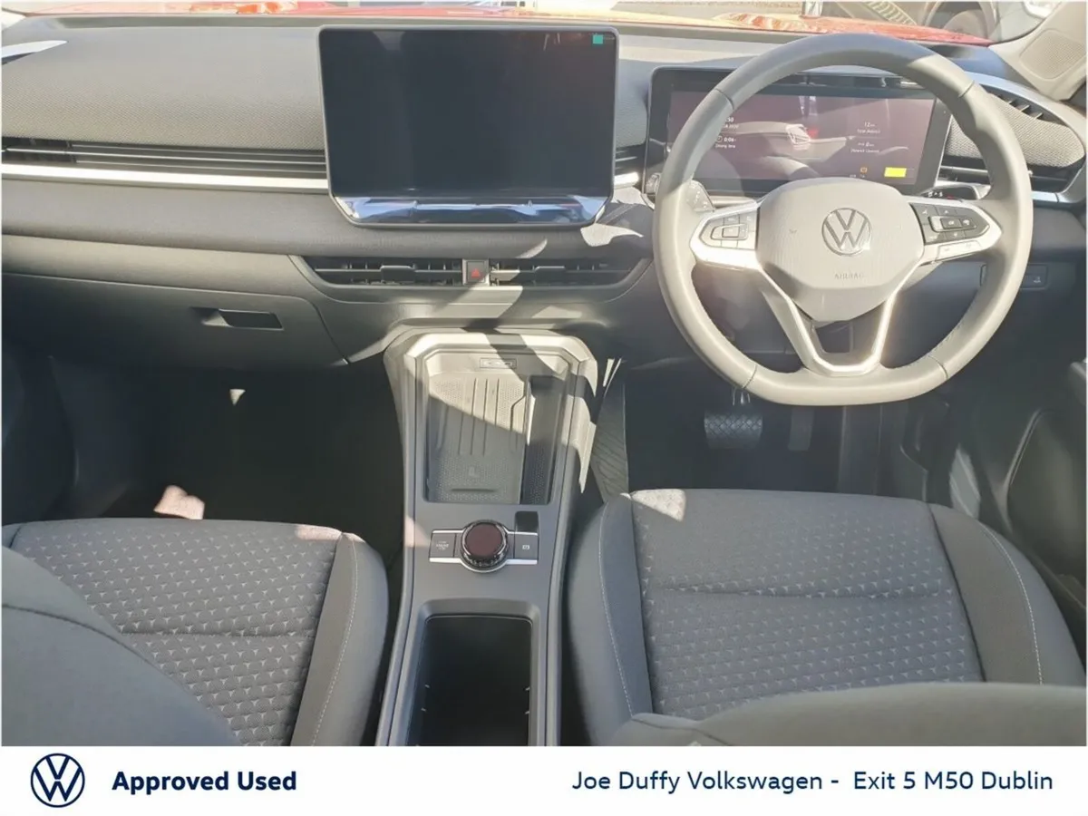 Volkswagen T-Roc LIFE 1.5TSI 116HP MHEV AUTO New R - Image 2
