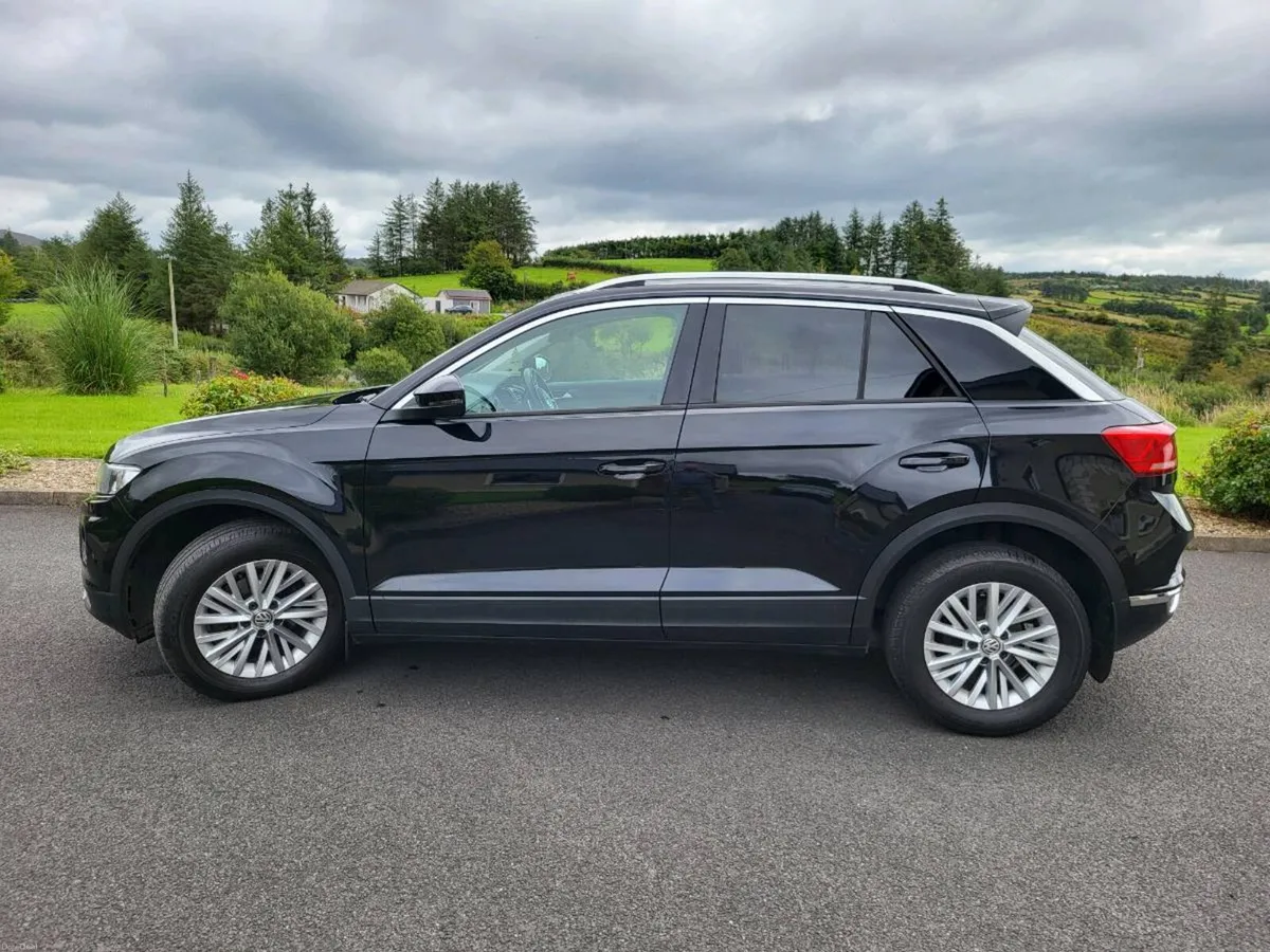 Volkswagen T-Roc 2019 - Image 4