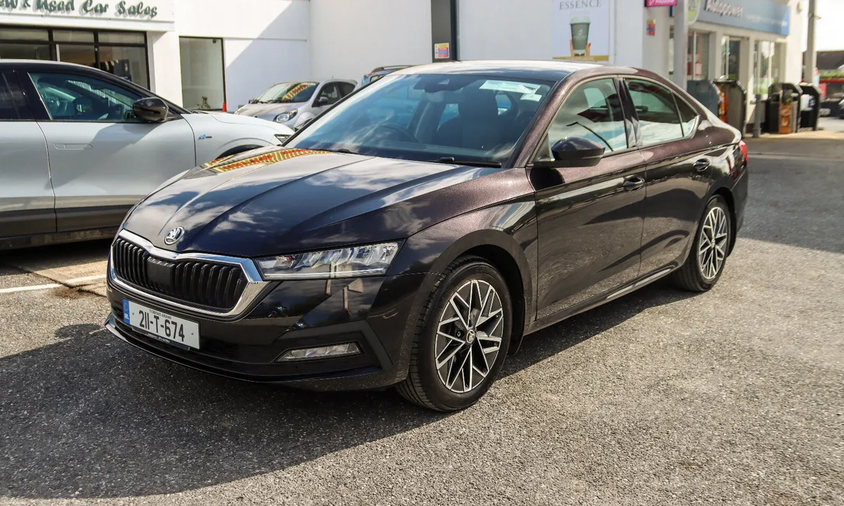 2021 Skoda Octavia  2.0 Diesel Ambition Hatchback - Image 1