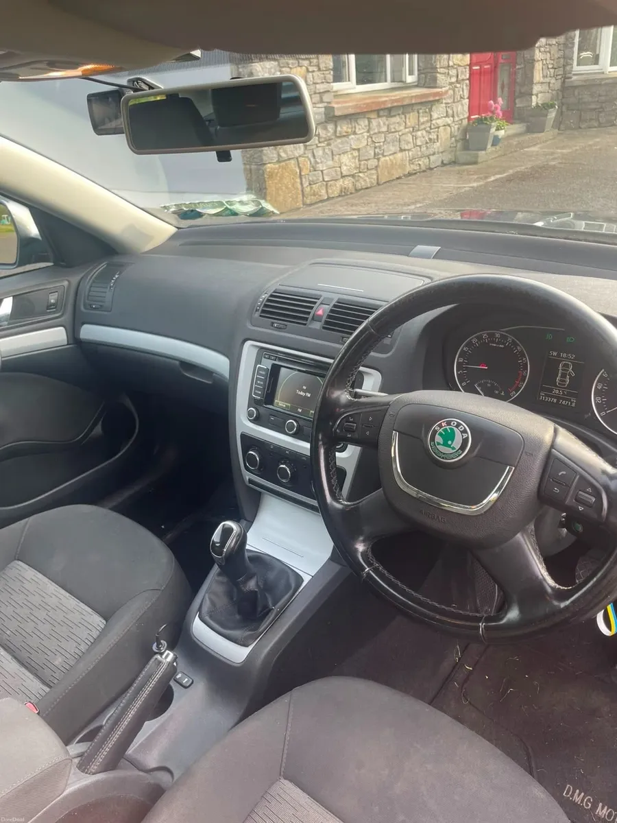Skoda Octavia 2012 - Image 5