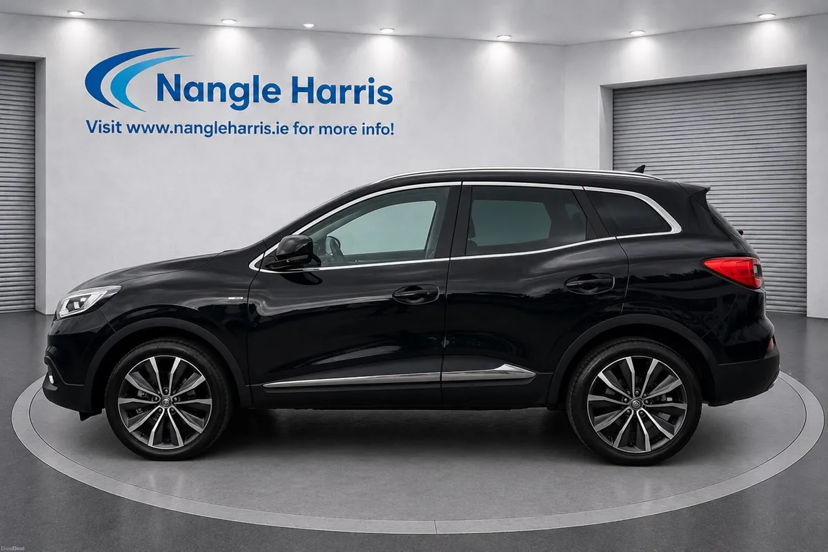 Renault Kadjar FULL LEATHER. PAN ROOF - Image 2