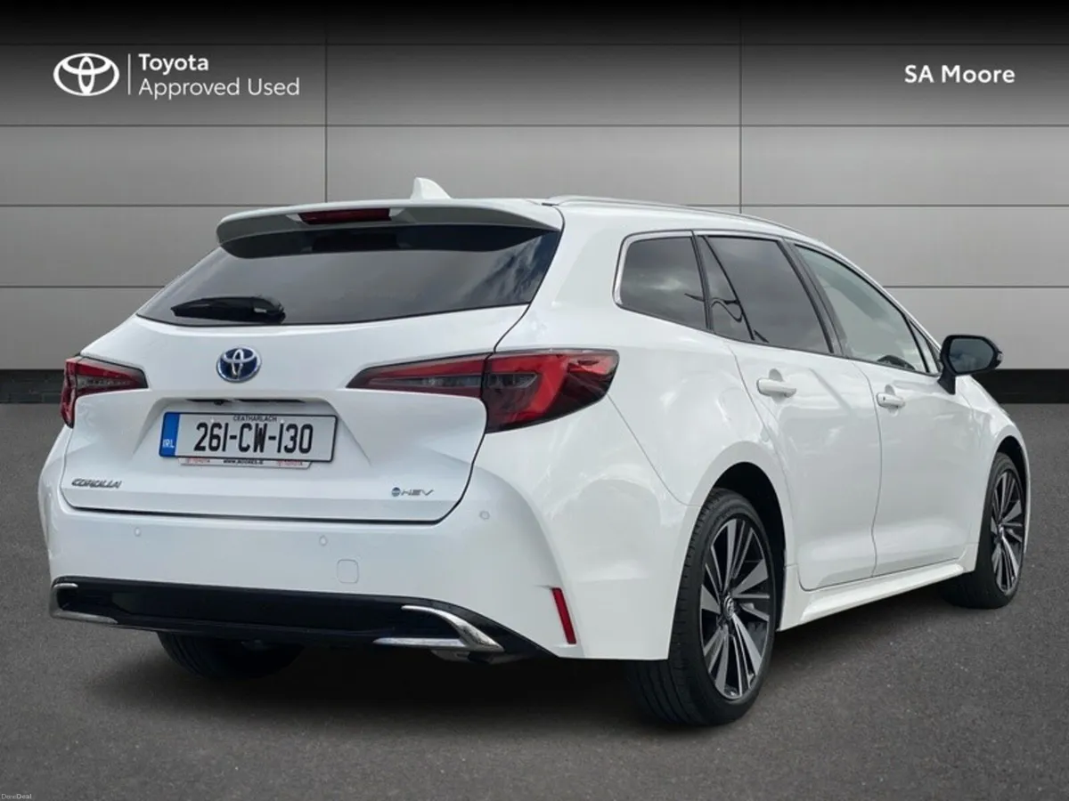 Toyota Corolla ESTATE - SOL TOURING SPORT - Image 2