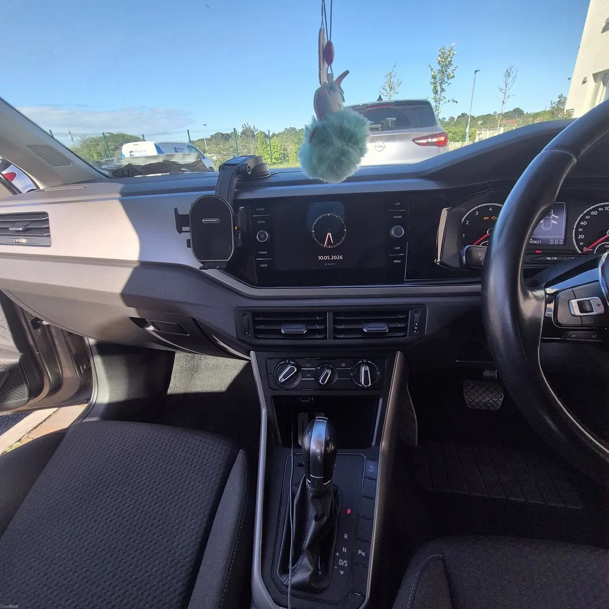 Volkswagen Polo 2018 - Image 2