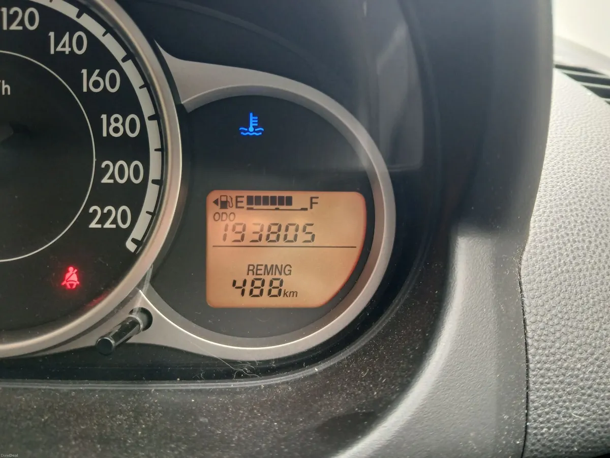 Car - Image 2