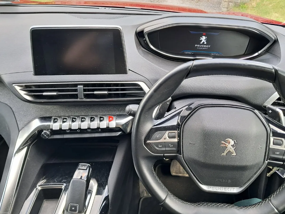 Peugeot 3008 2020 - Image 5