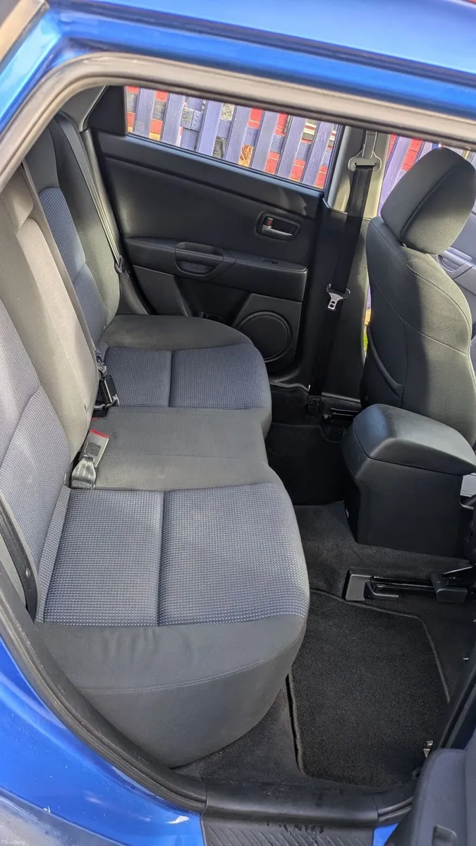 Mazda 3 hatchback - Image 2