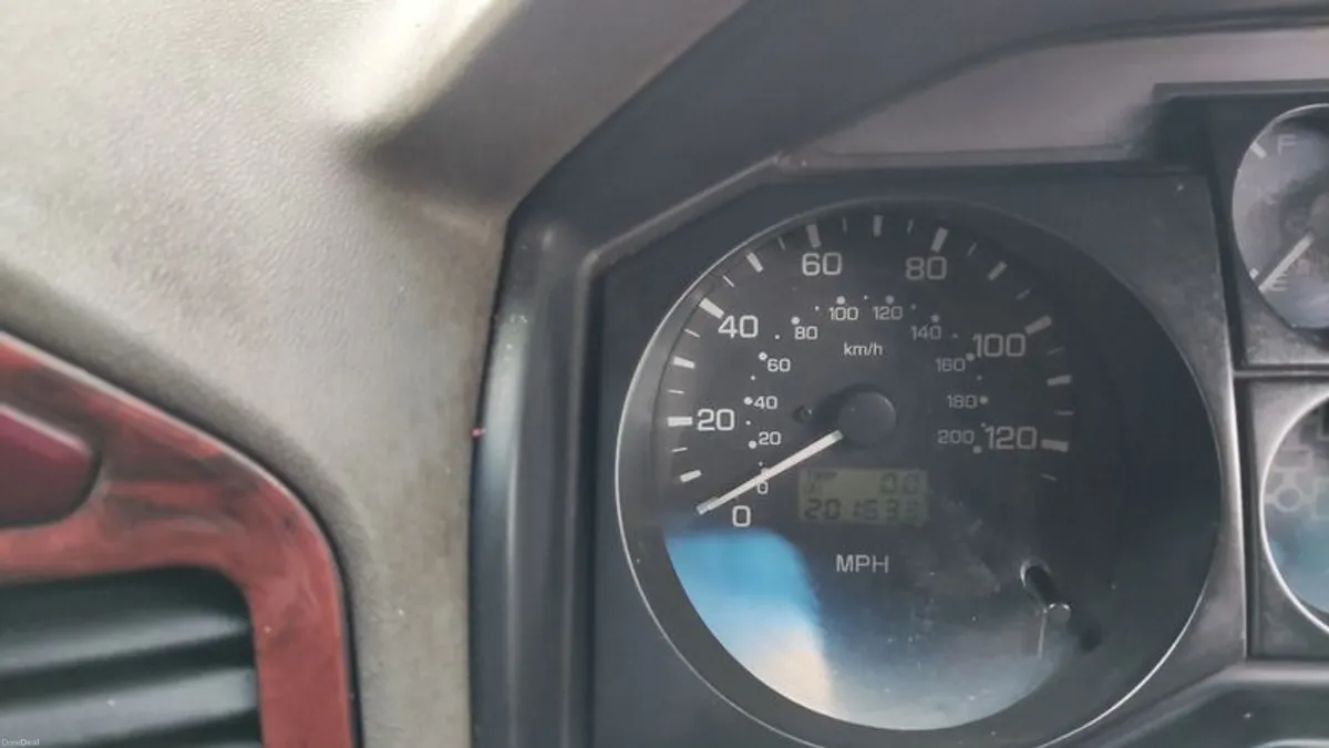 2003 Mitsubishi Shogun Pajero - Image 6