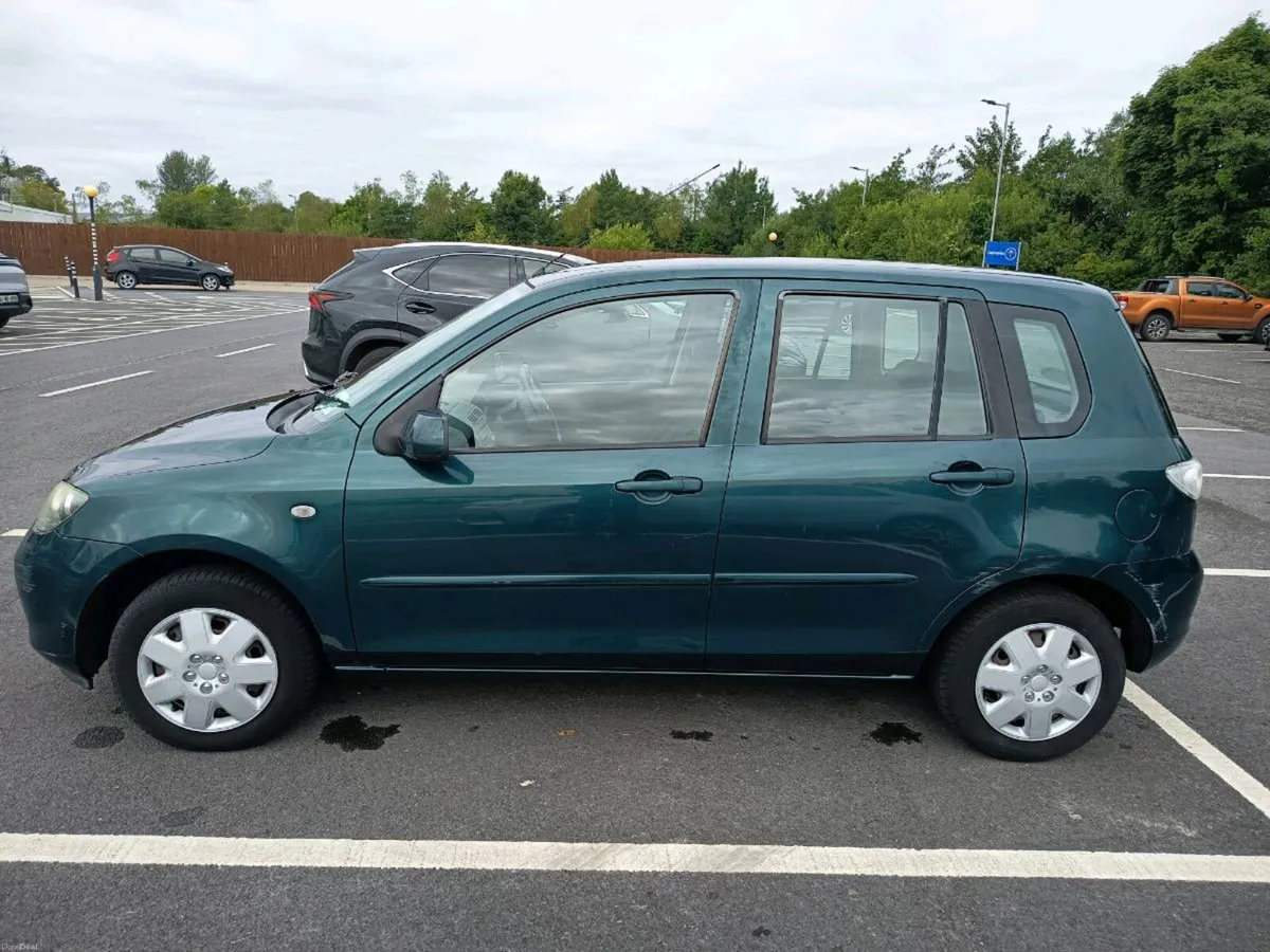 Mazda 2 - Image 4