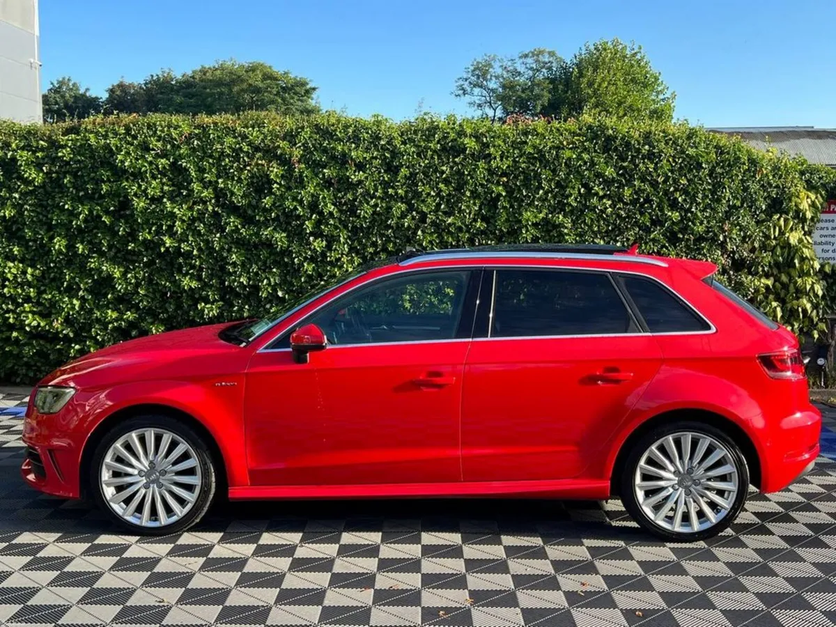 Audi A3 E-TRON S-LINE 1.4 TFSI // BANG & OLUFSEN / - Image 4