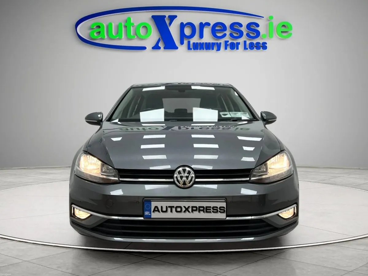 Volkswagen Golf 1.6 Comfortline, Manual - Image 2
