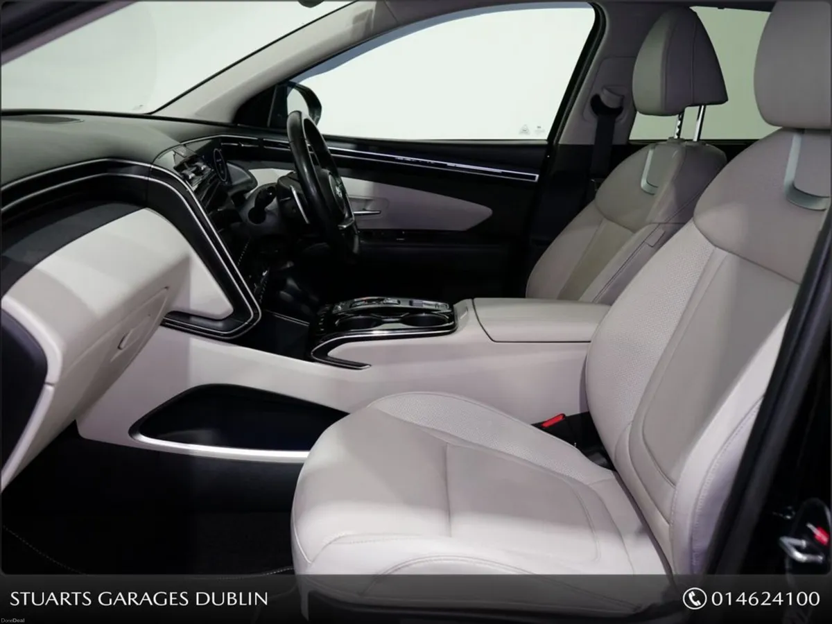 Hyundai Tucson EXECUTIVE PLUS 2 TONE 5DR AUTO SELF - Image 3