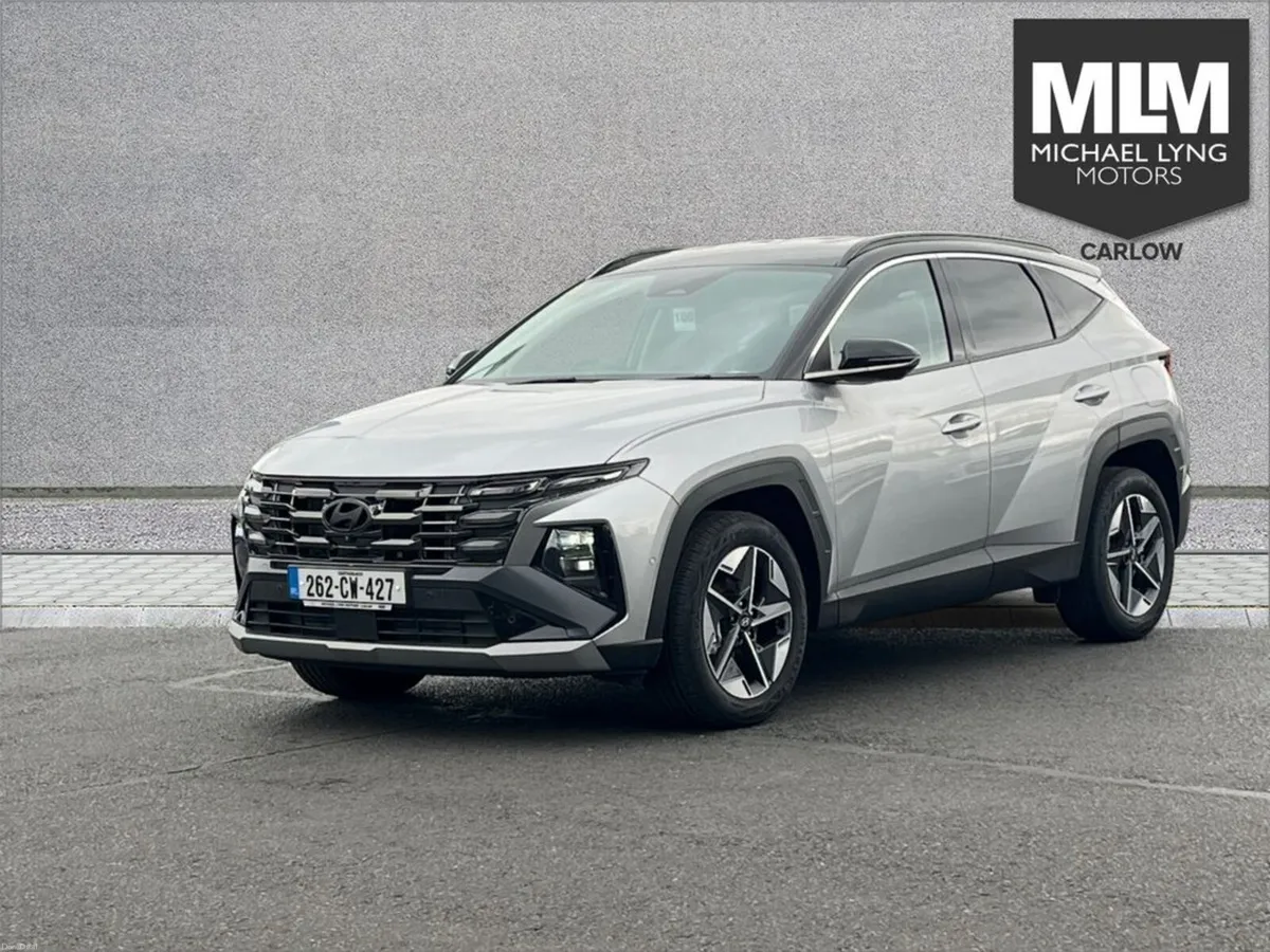 Hyundai Tucson Executive Plus TWO Tone - Image 3