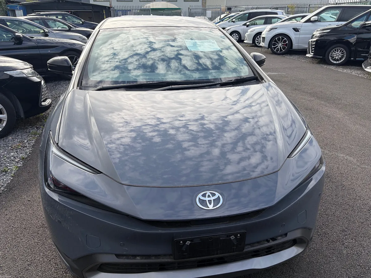 2024 TOYOTA PRIUS HYBRID AUTO - Image 2