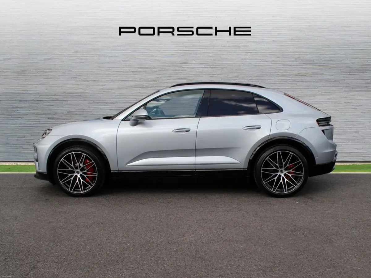 Porsche Macan Turbo Electric (New) - Image 3