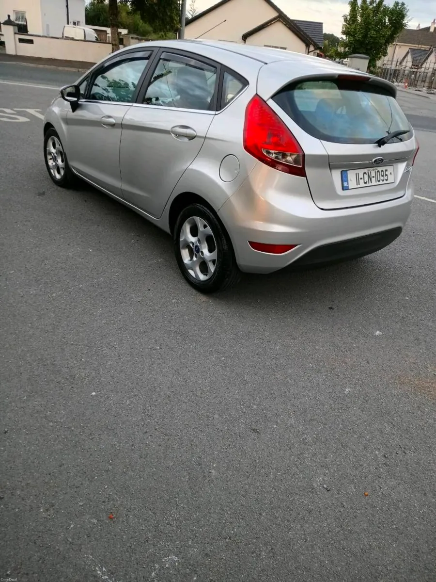 11 ford fiesta 1.2 petrol - Image 3