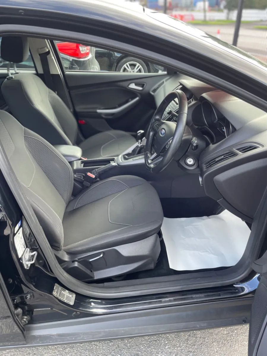 2015 Ford Focus 1.5TDCI  Zetec 120ps - Image 6