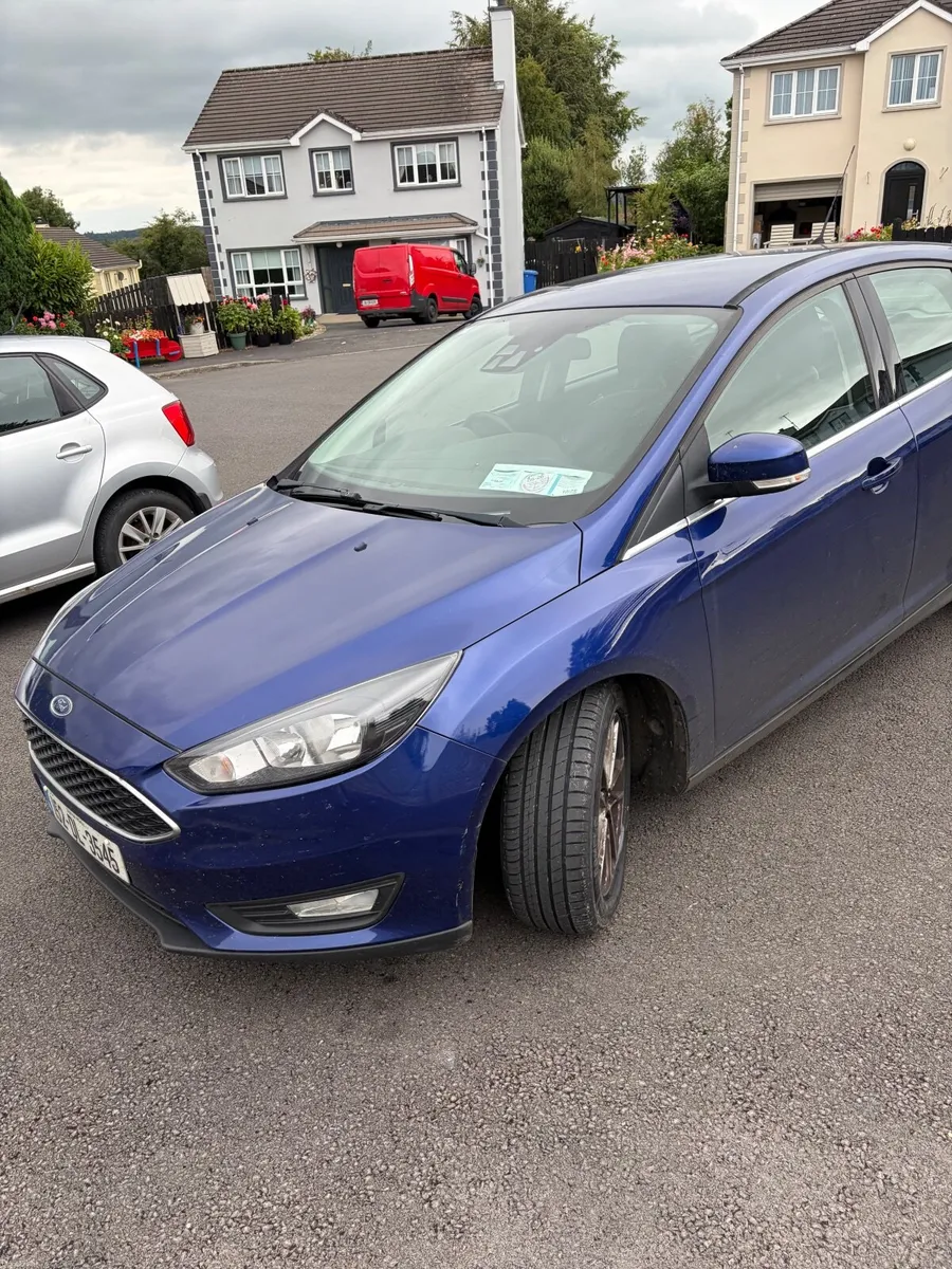 Ford Focus 2015 - Image 2