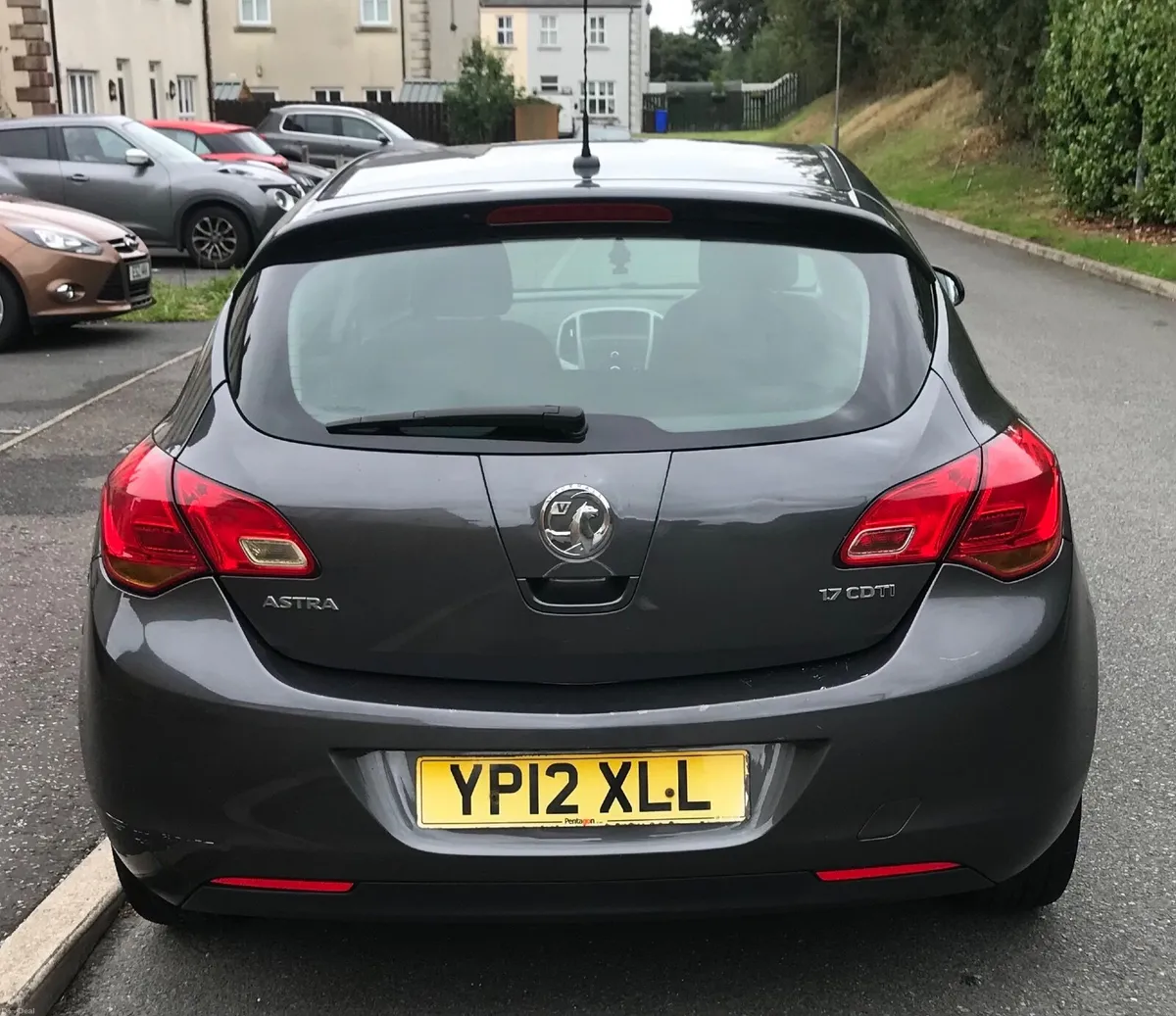 Vauxhall Astra 2012 - Image 3