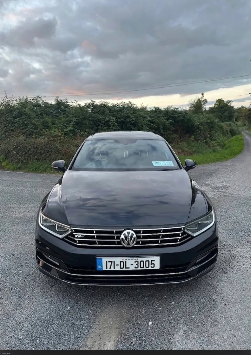 2.0TDI R Line Automatic Passat - Image 3
