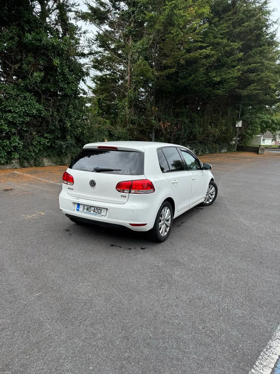 Volkswagen Golf - Image 4