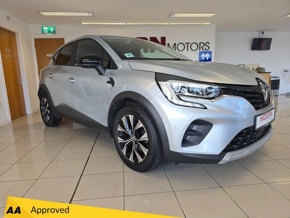 Renault Captur Evolution Petrol New Model - Image 1