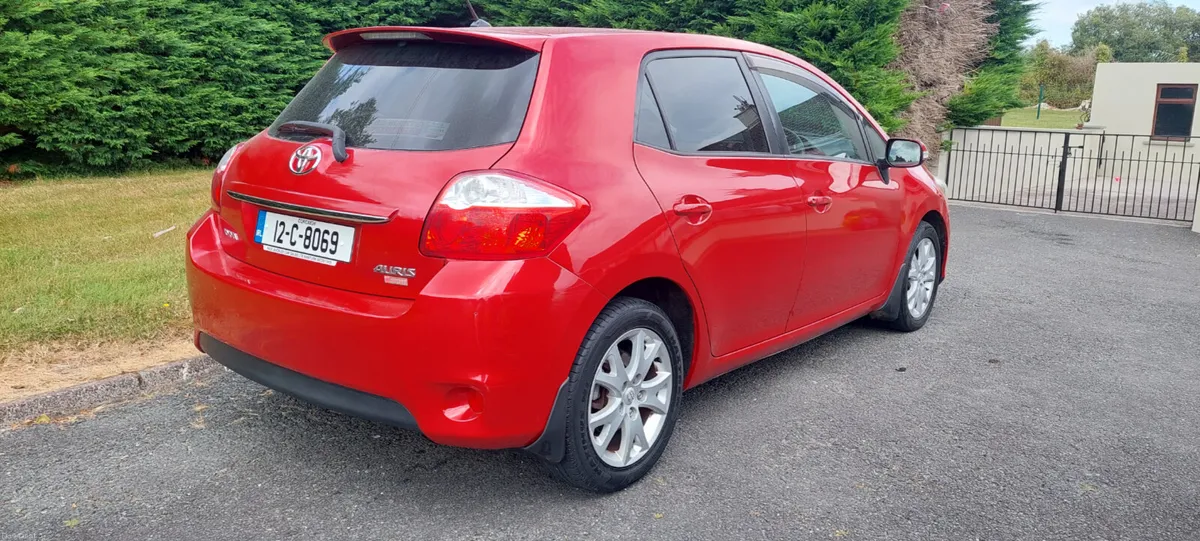 Toyota Auris 2012 Petrol - Image 6