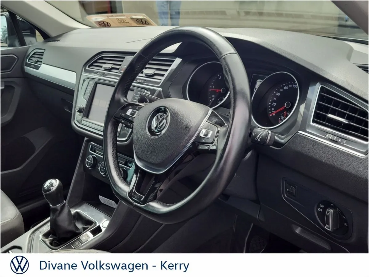 Volkswagen Tiguan COMFORTLINE 2.0 TDI 115 BHP - Image 2