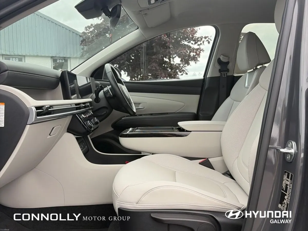 Hyundai Tucson Tucson FL 2WD Executive PHEV Auto - Image 5