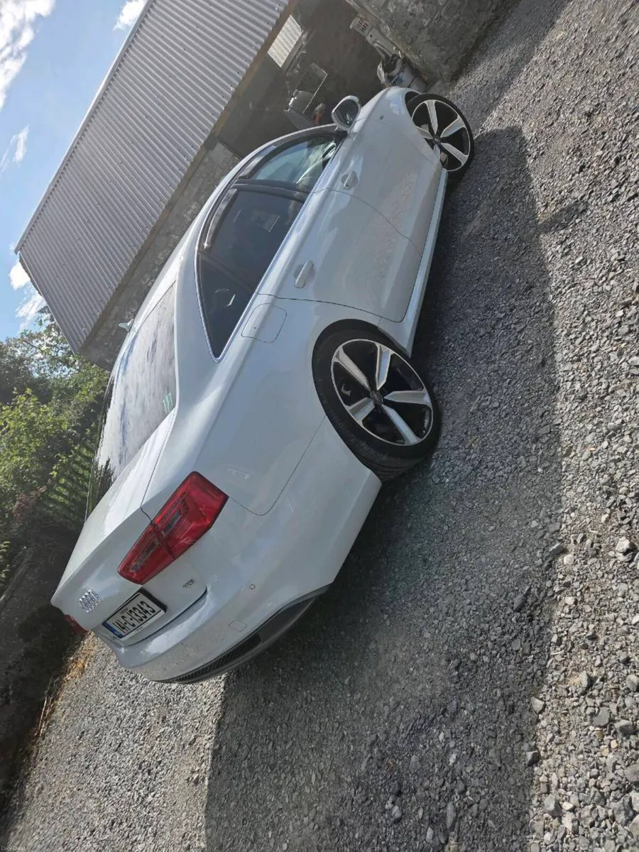 Audi A6 S-Line - Image 3