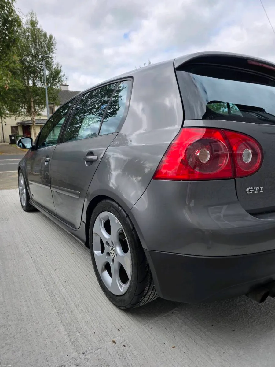 Vw Golf GTI Mk5 - Image 4