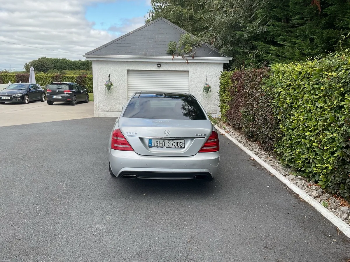 Car - Image 2
