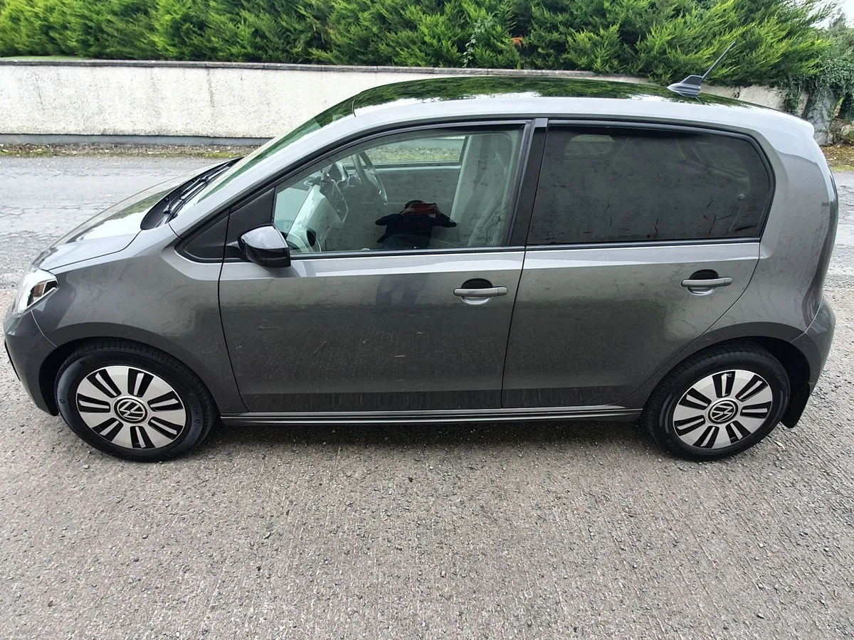 Volkswagen e-up! 2024 - Image 1