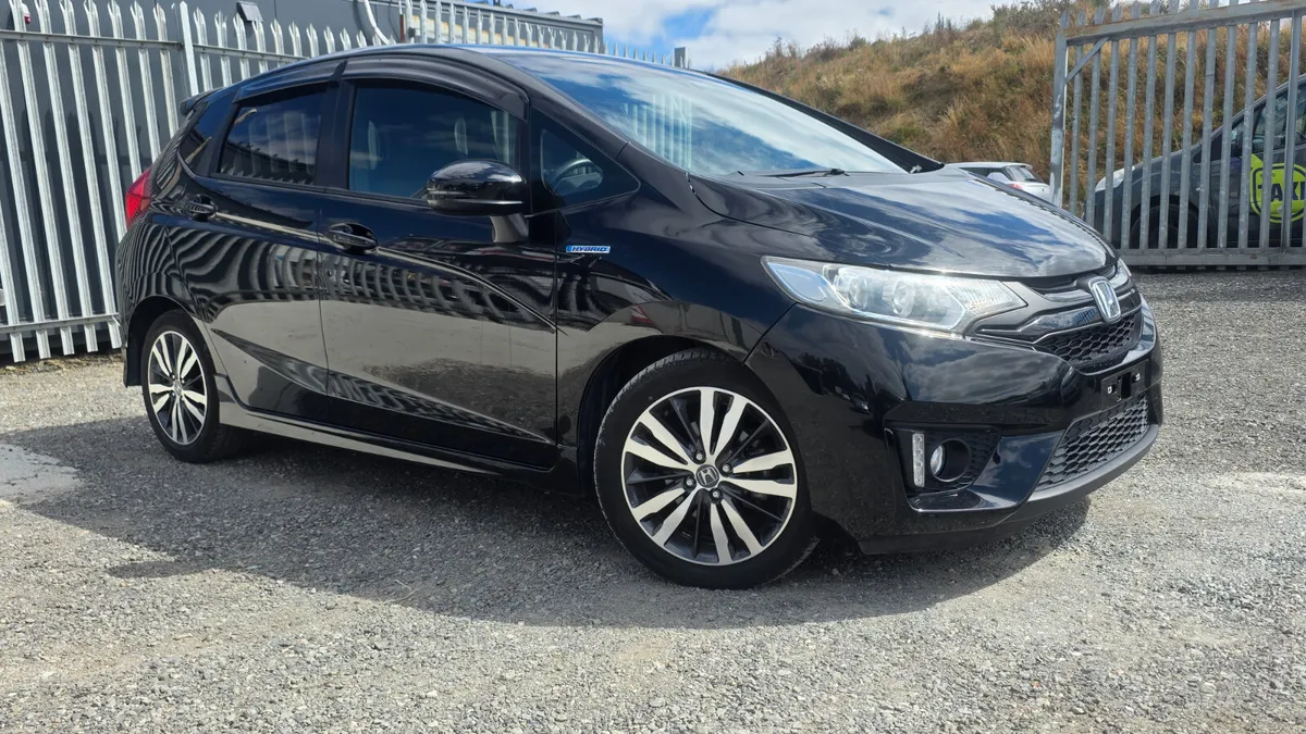 Honda Fit 1.5L Hybrid Sport Edition Self-Charging - Image 6