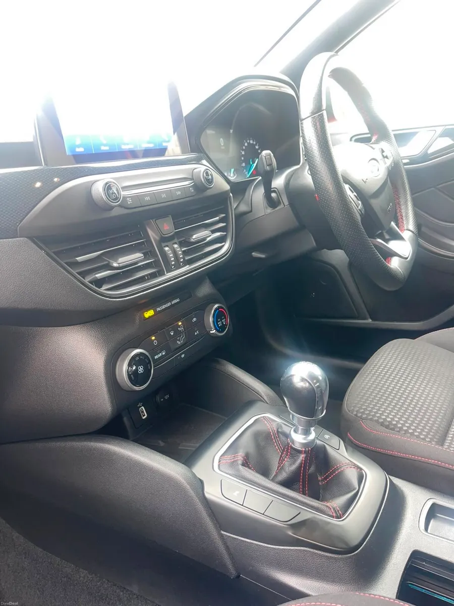 Ford Focus ST Line - Image 5