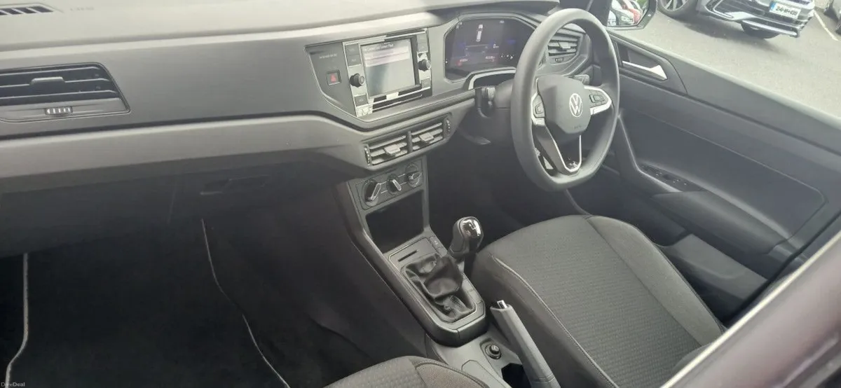 Volkswagen Polo 1.0 MPI 80HP **APP CONNECT, BLUETO - Image 3