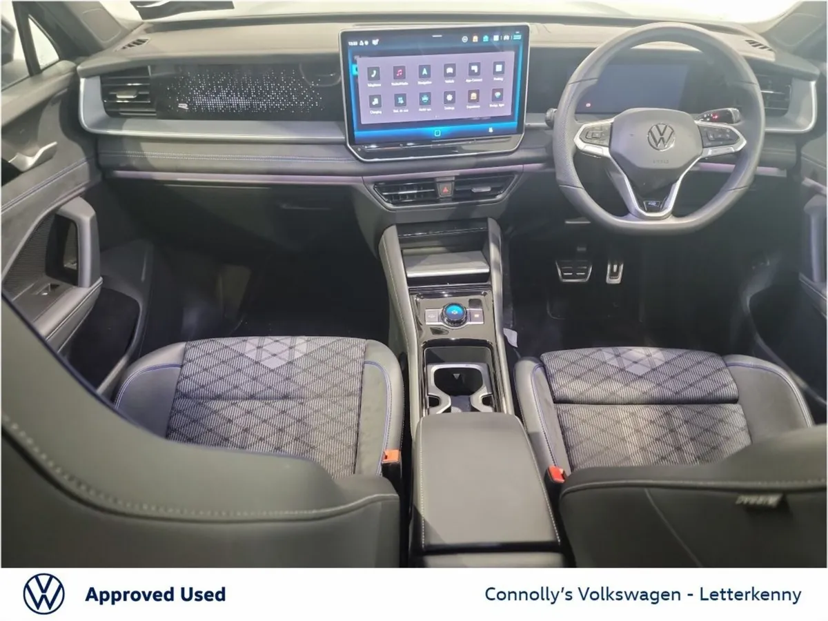 Volkswagen Tayron R-Line PHEV 204HP 75EDT DSG - Image 2