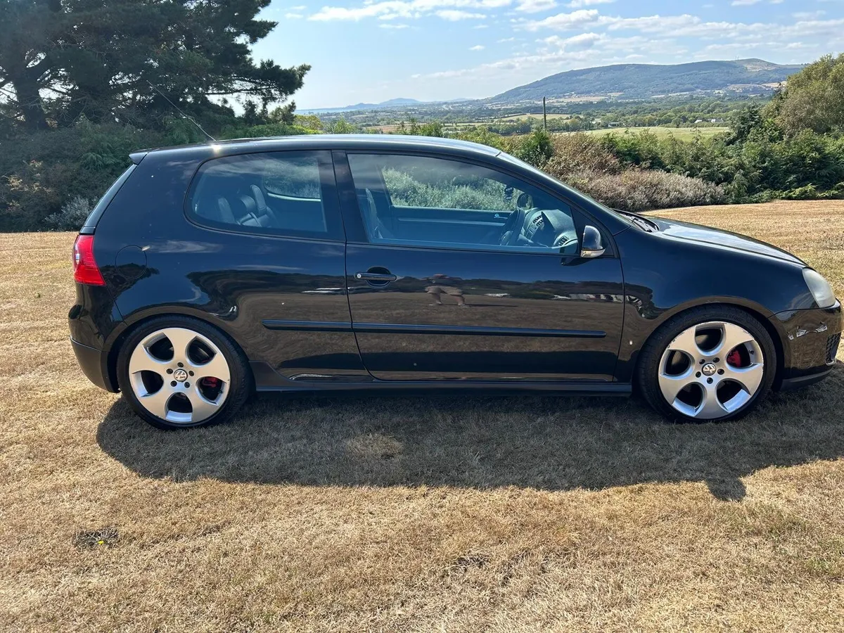 Volkswagen Golf Mk5 GTI - Image 2