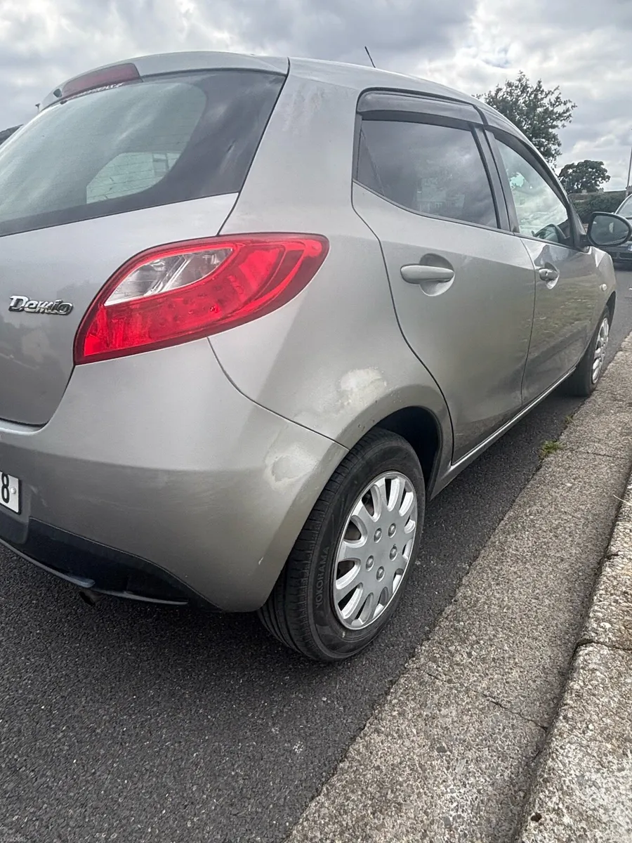 Mazda demio automatic - Image 6
