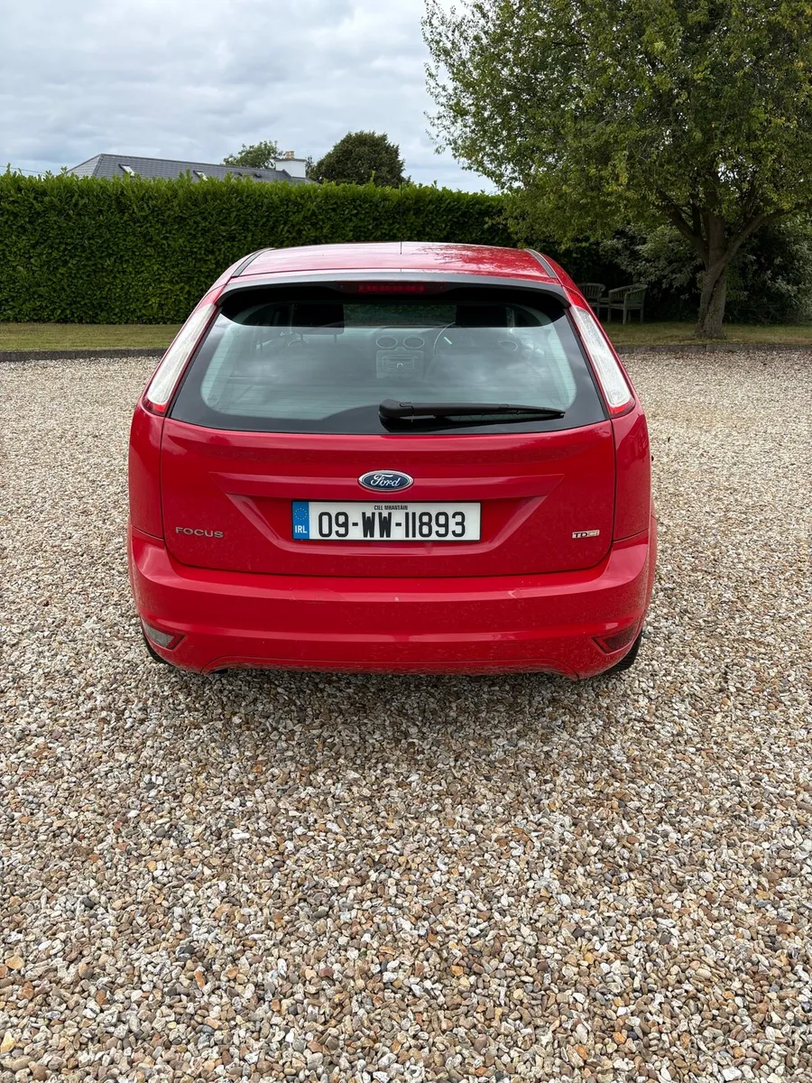 Car - Image 4