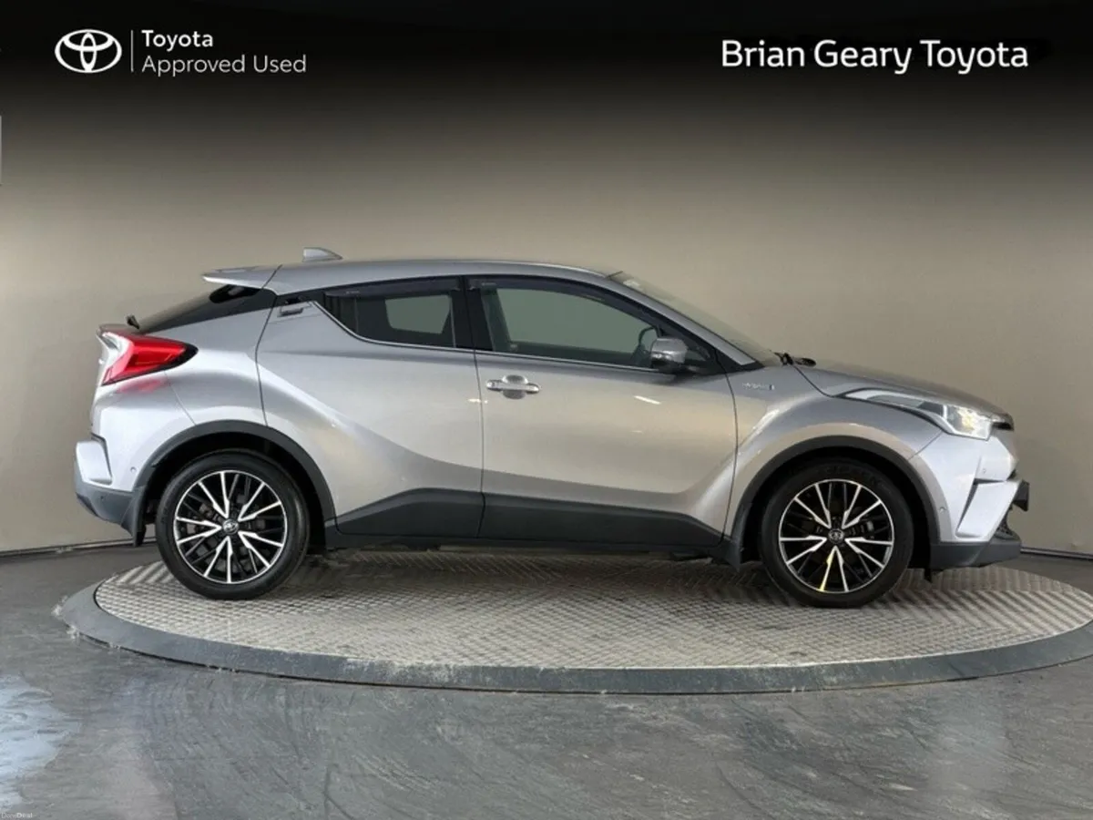 Toyota C-HR SOL HYBRID 4DR AUTO - Image 3