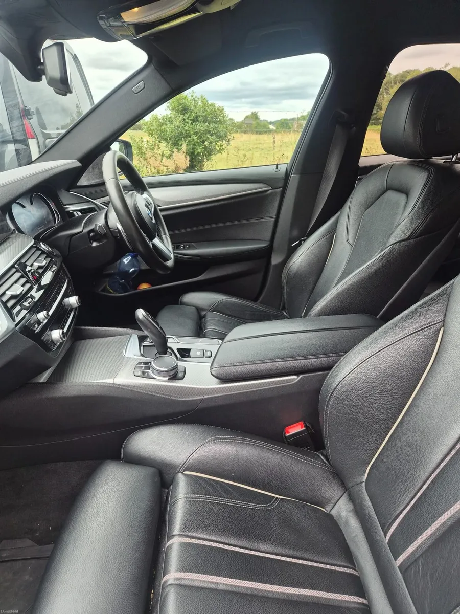 BMW 5-Series 2017 - Image 5