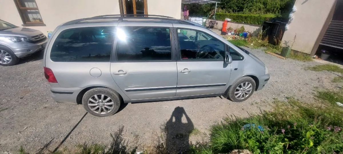 VW Sharan - Image 2