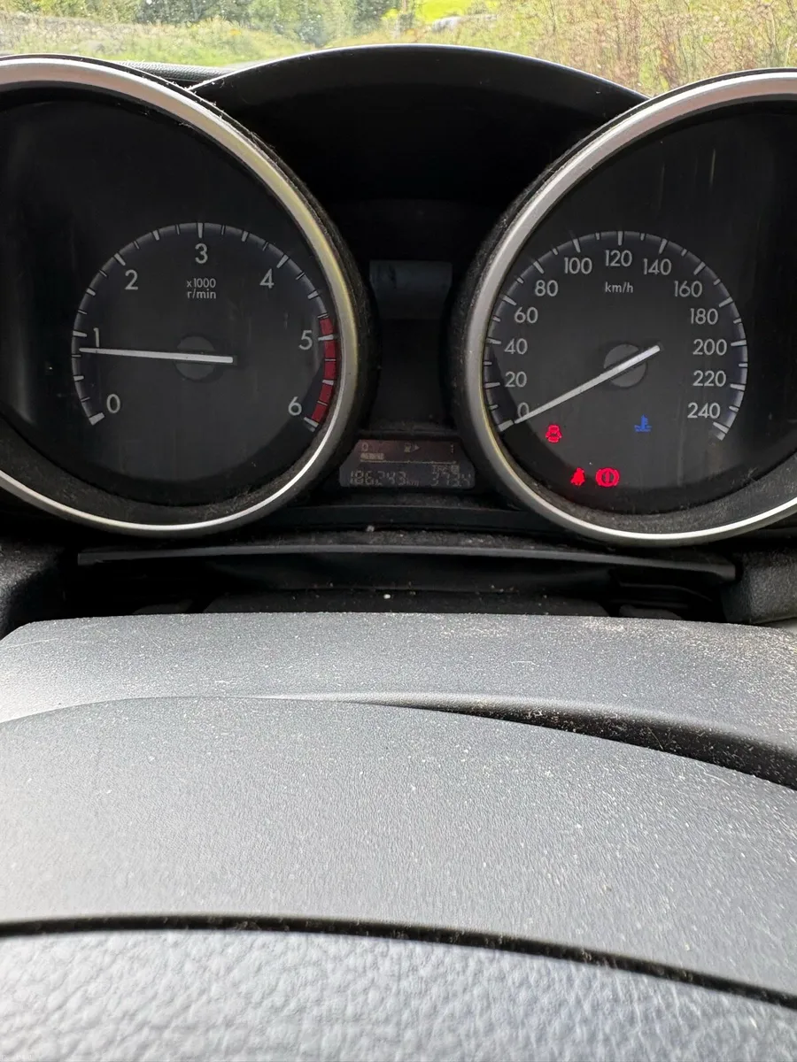 Mazda 3 - Image 5