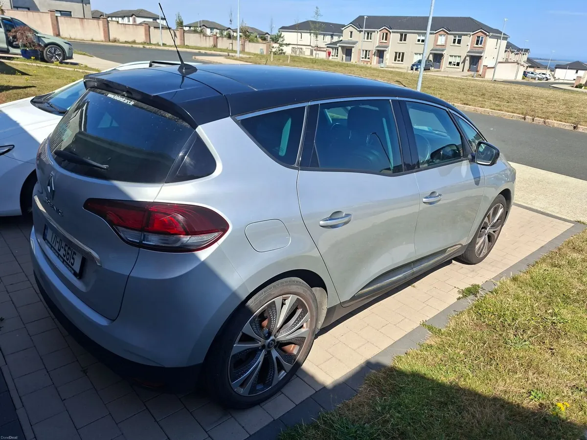 Renault Scenic 2017 - Image 2