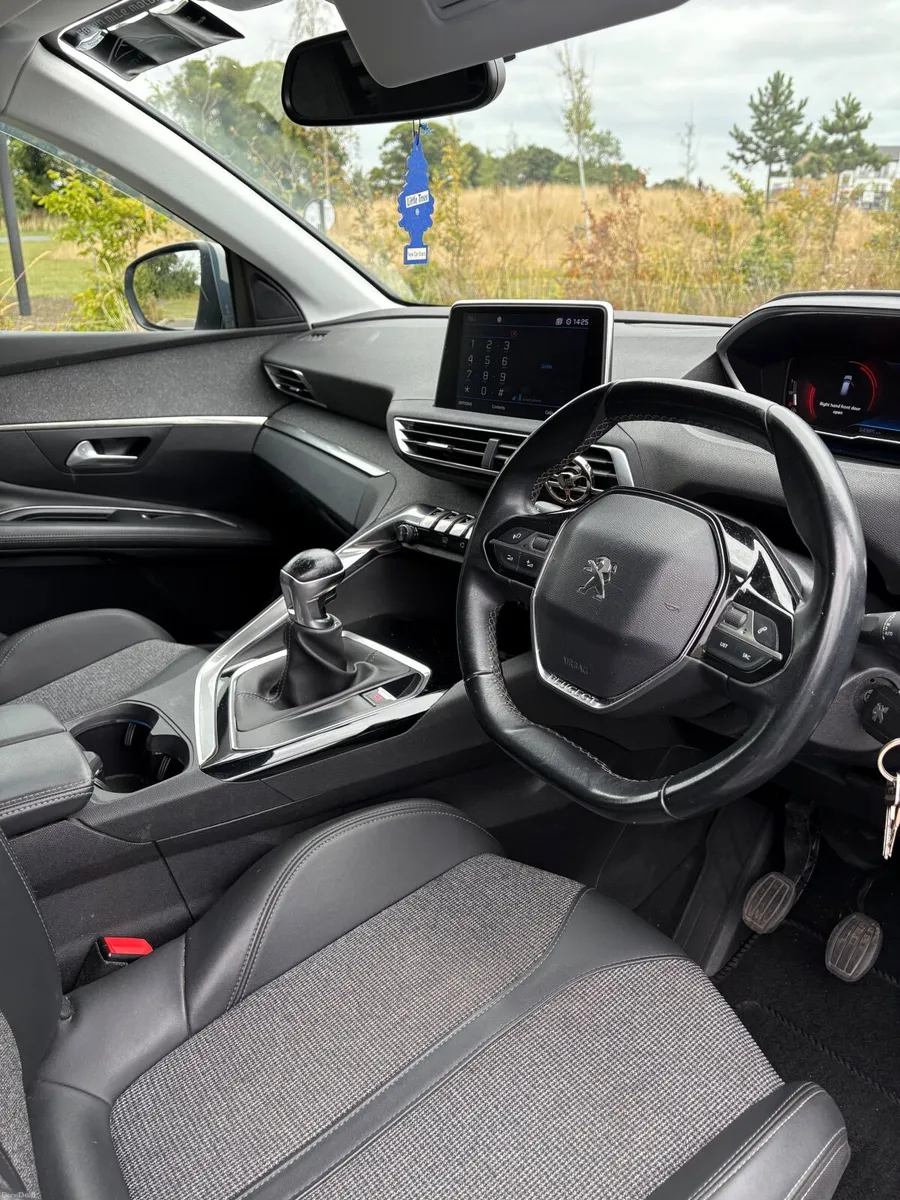 Peugeot 3008 2020 - Image 5